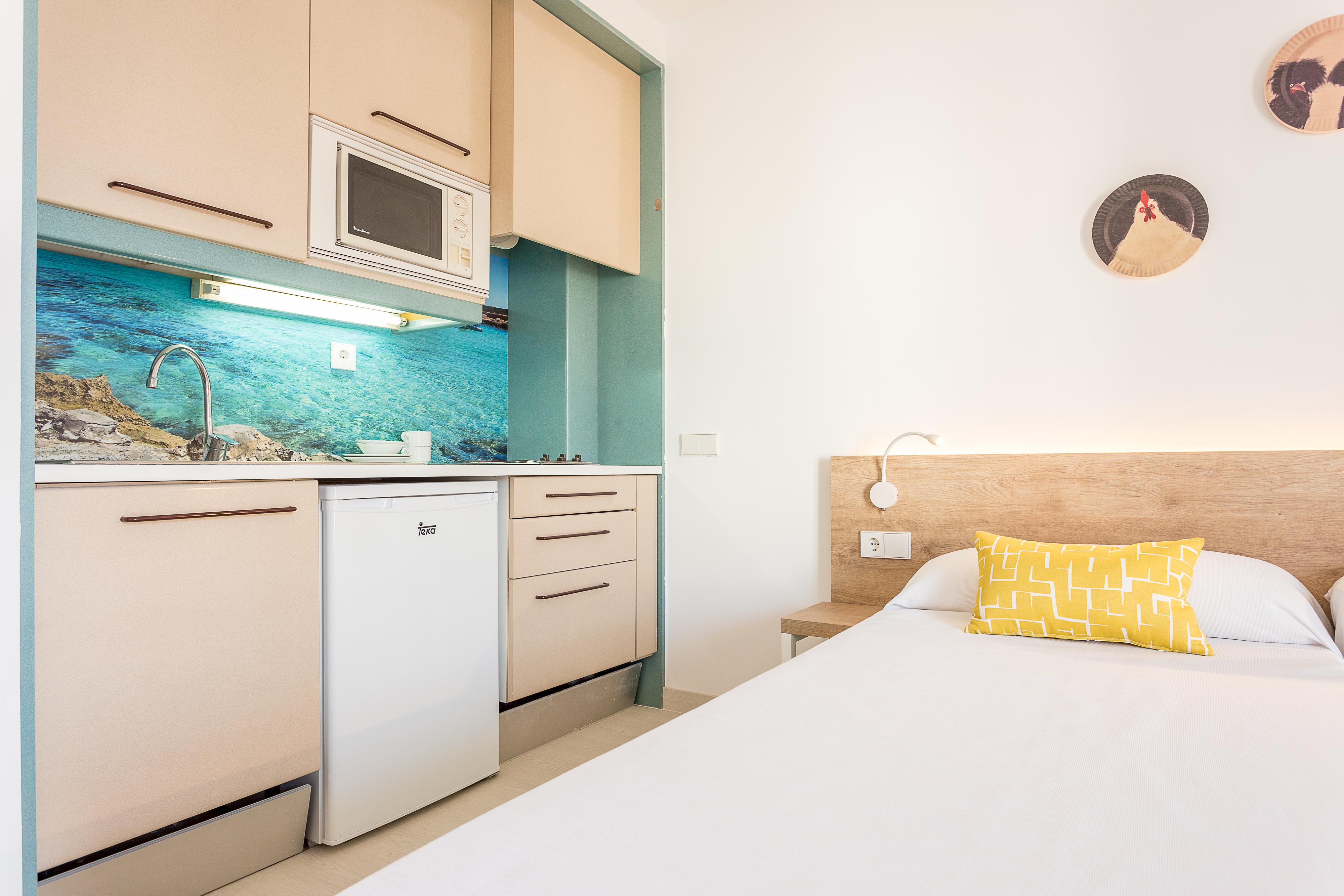 Apartamentos Ferrer Tamarindos Port de Alcudia  Bagian luar foto