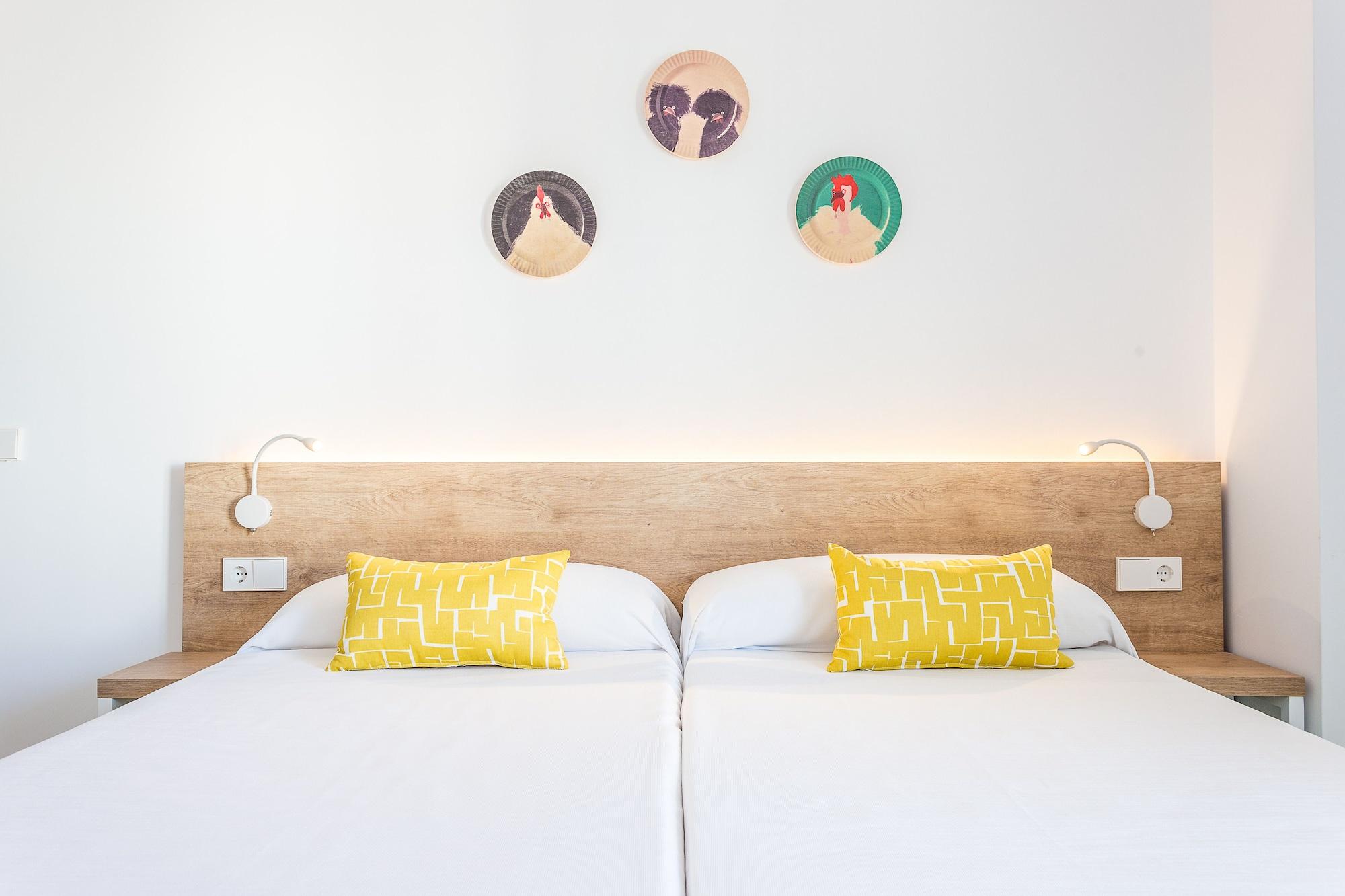 Apartamentos Ferrer Tamarindos Port de Alcudia  Bagian luar foto